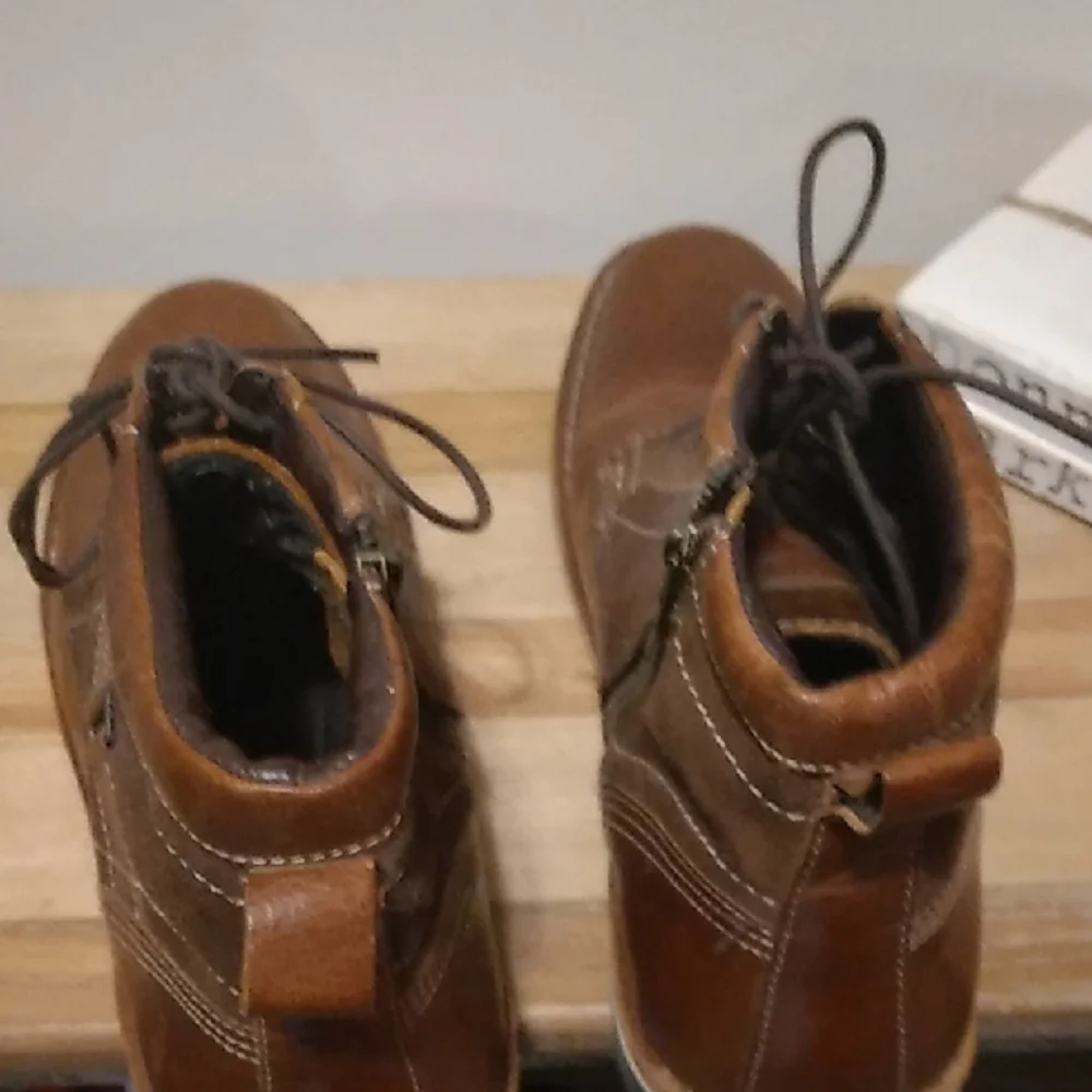 Men's Steve Madden Leather Chukka Lace-Up Boots